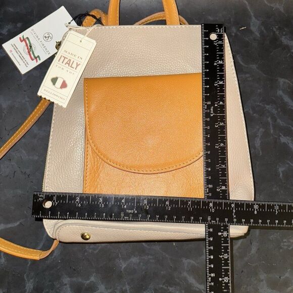 NWT DIVINA FIRENZE Kitty Latte And Honey Leather Backpack Purse Made in Italy - Picture 4 of 9